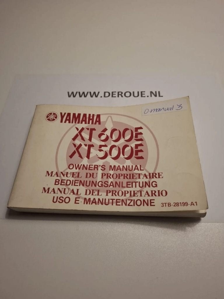 3 0WNERS MANUAL YAMAHA FZ750 1988 USED, Ophalen of Verzenden, Yamaha