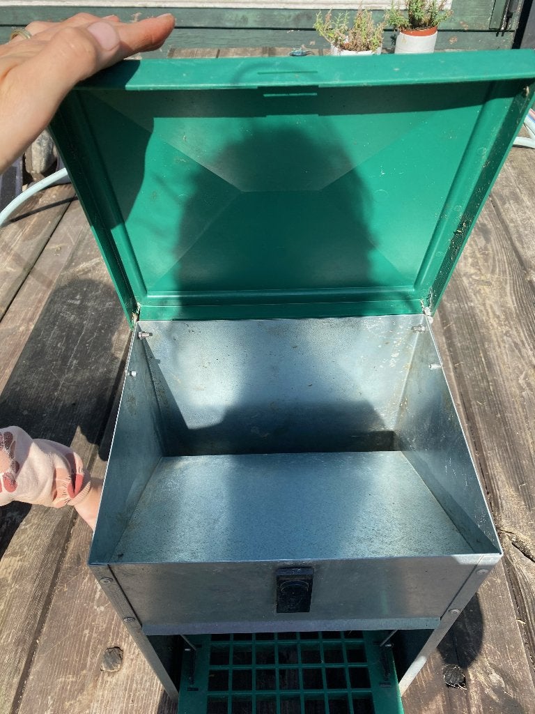 voerbak kippen feed o matic, Dieren en Toebehoren, Ophalen, Gebruikt, Drinken en Voederen