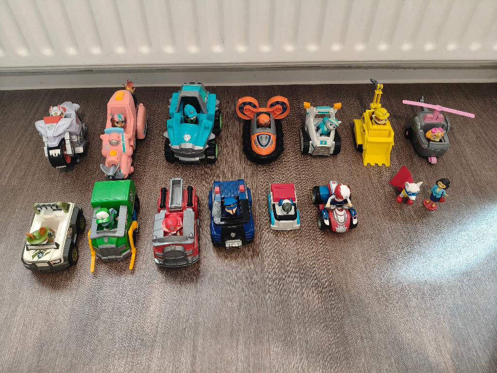 Grote set Paw Patrol basisvoertuigen, Ophalen, Gebruikt