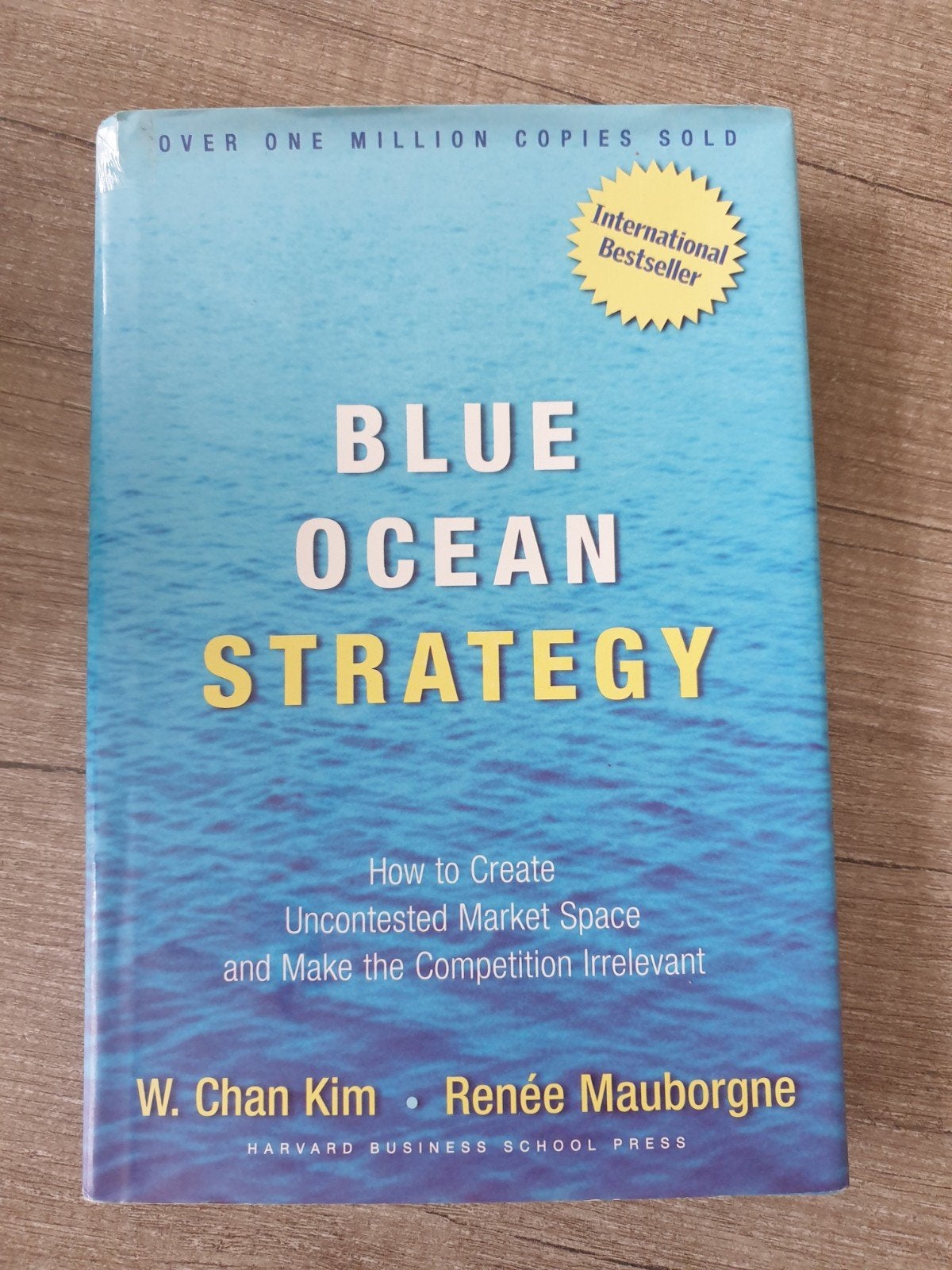 Blue Ocean Strategy: CreÃ«er onbetwiste marktruimte, Boeken, Ophalen of Verzenden, Gelezen