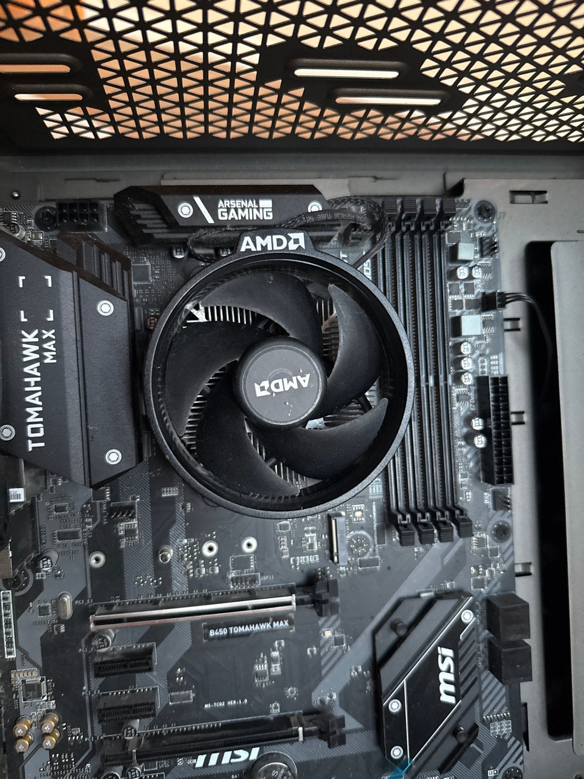 AMD Ryzen 5 3600 6-Core Processor en Tomahawk Max moederbord, Computers en Software, Processors, Ophalen, Gebruikt, 6-core, 3 tot 4 Ghz