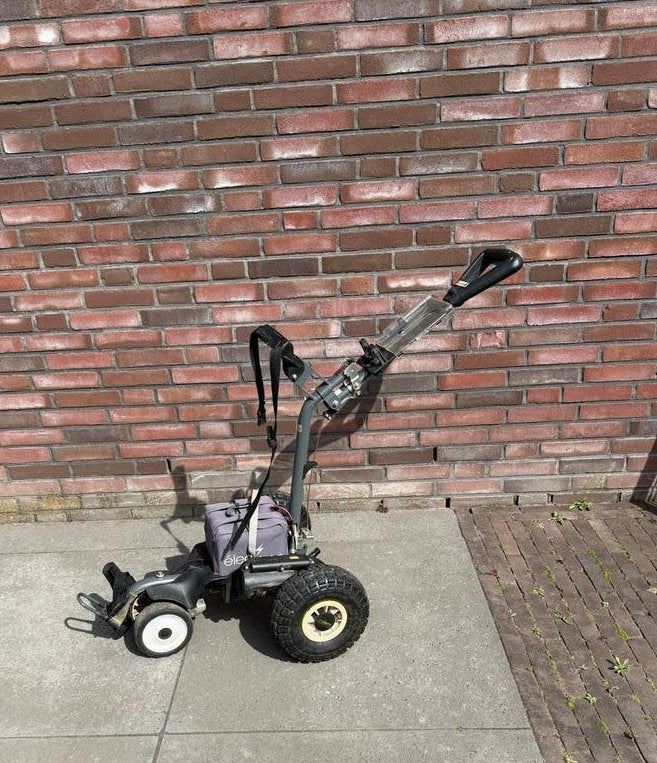Elektrische golfkar met accu - Goede staat, Ophalen, Gebruikt, Golfkar