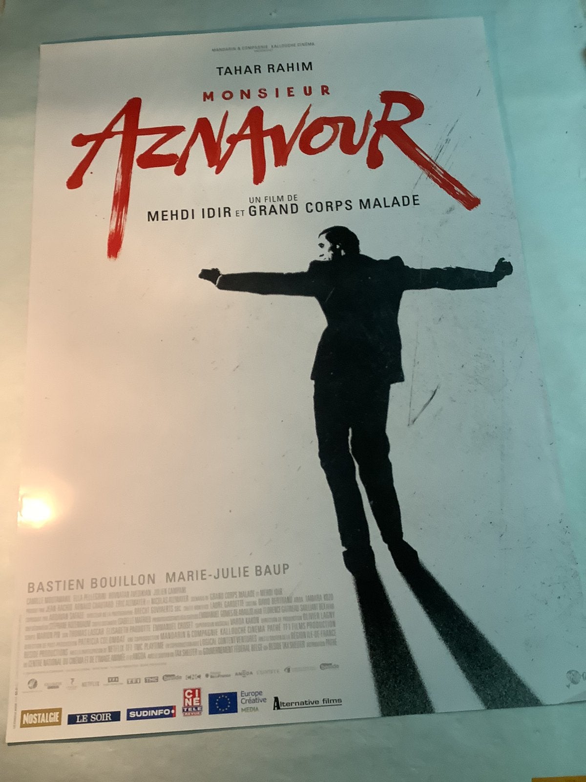 AZNAVOUR   FILMPOSTER   70-100 cm, Ophalen of Verzenden, Zo goed als nieuw, Deurposter of groter, Film en Tv