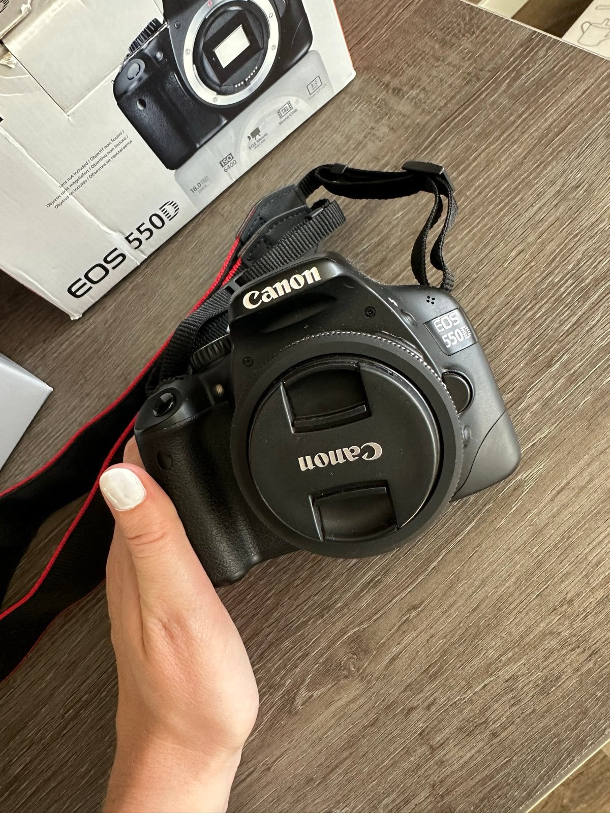 Canon EOS 550D met EF-S 24mm f/2.8 STM lens en accessoires, Ophalen, Spiegelreflex, Canon, Zo goed als nieuw
