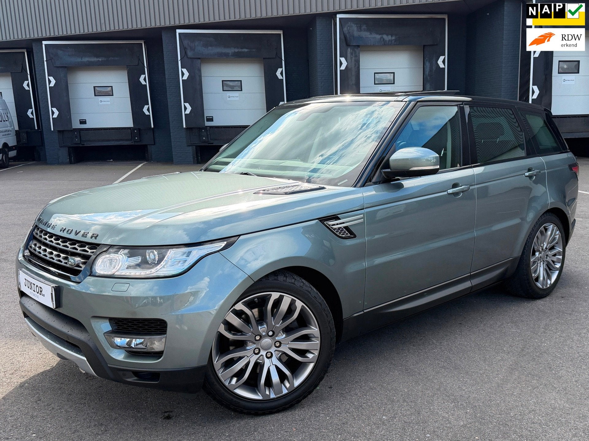 Land Rover Range Rover Sport 3.0 TDV6 HSE Dynamic PANORAMADA, Auto's, Euro 5, Gebruikt, Zwart, 2993 cc