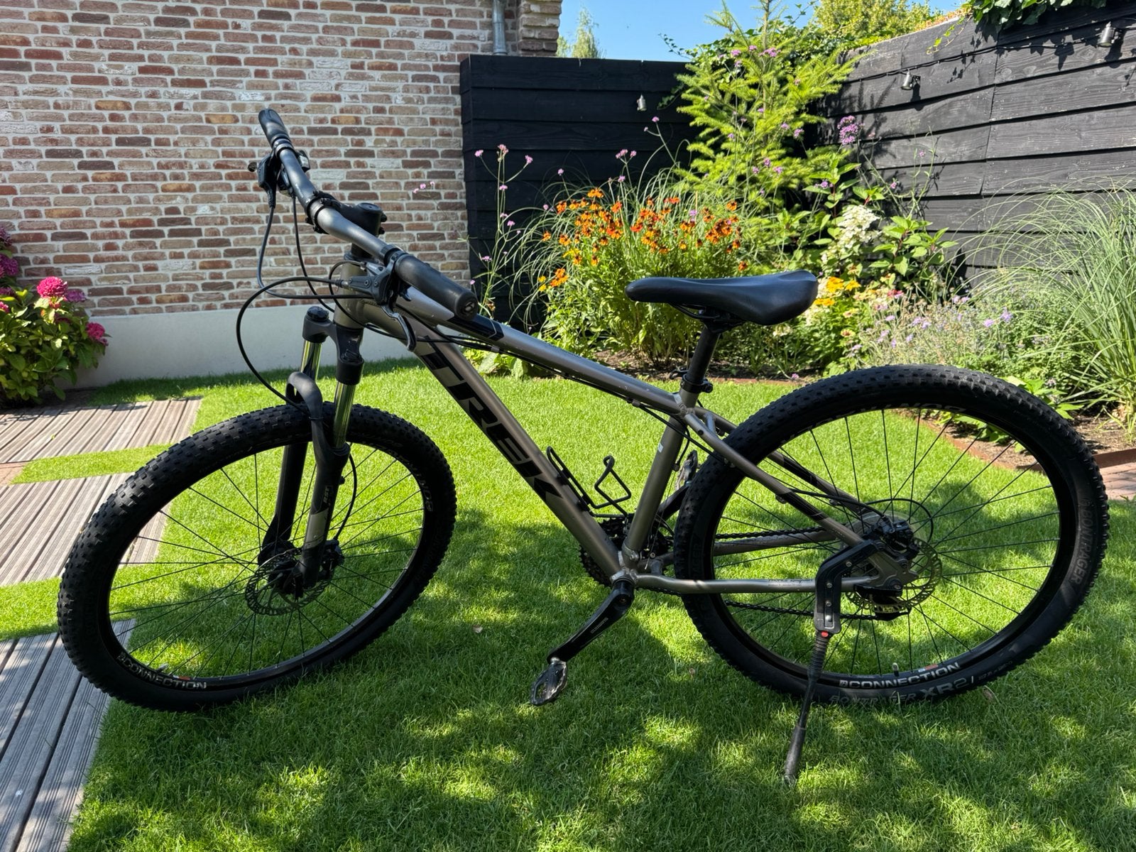 Trek MTB 26” Hydraulische schijfremmen – Degelijk en stoer, Fietsen en Brommers, Fietsen | Crossfietsen en BMX, Ophalen, 24 inch of meer