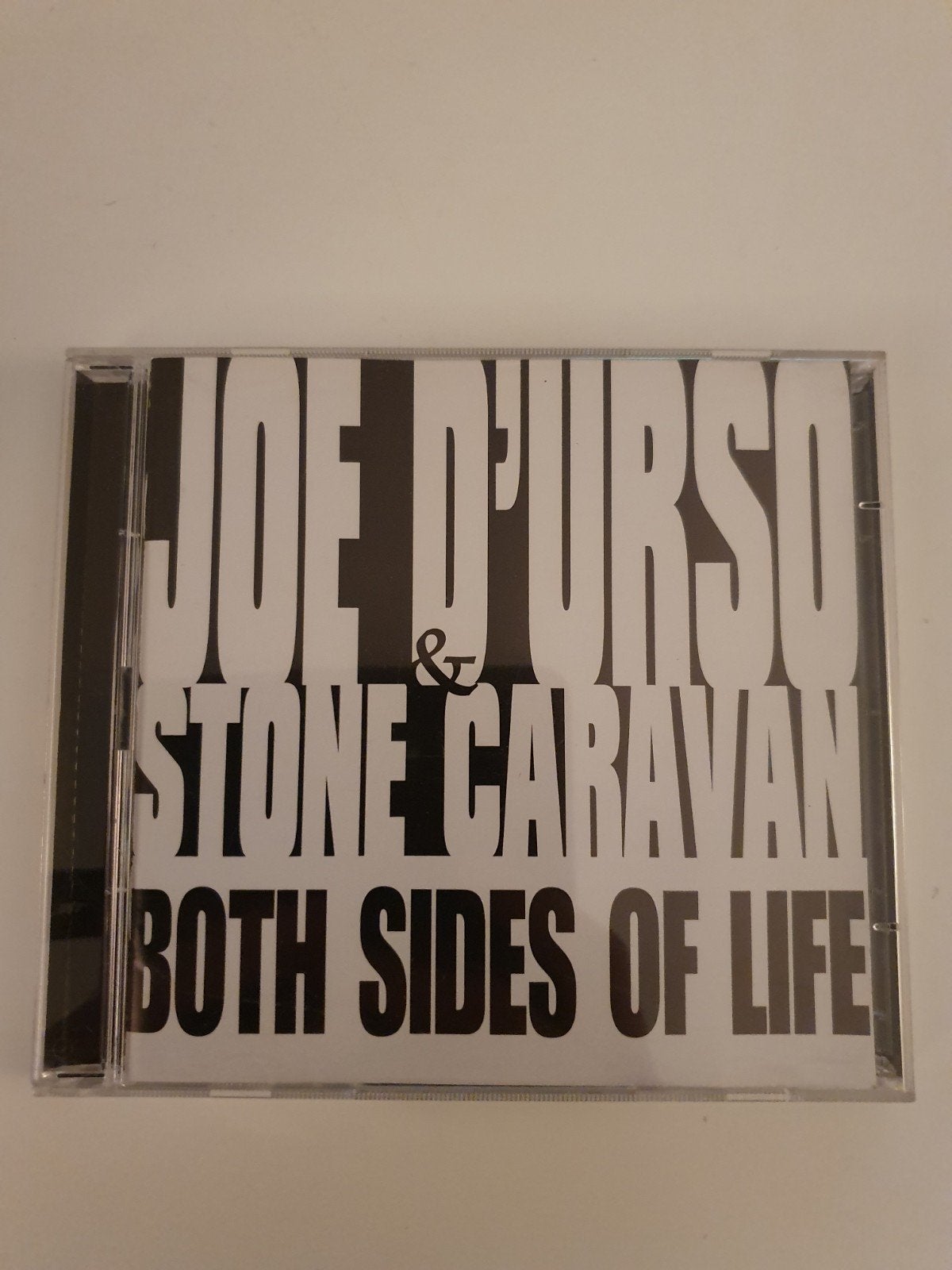 Joe D'Urso & Stone Caravan - Both sides of life. 2cd.
Dubbel, Cd's en Dvd's, Ophalen of Verzenden