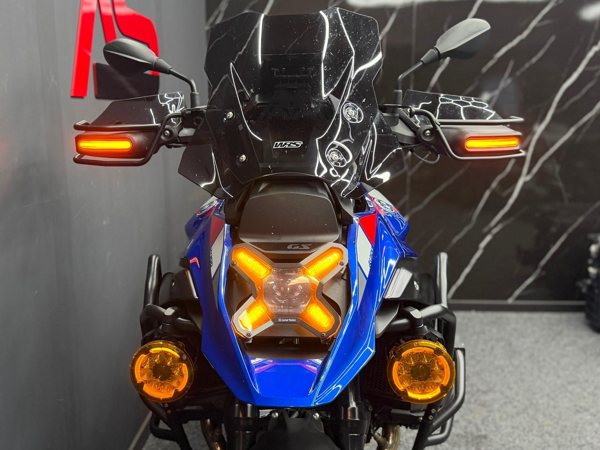 BMW R 1300 GS Trophy (fabrieksaf verlaagd!), Handvatverwarming, Meer dan 35 kW, Toermotor, 1300 cc