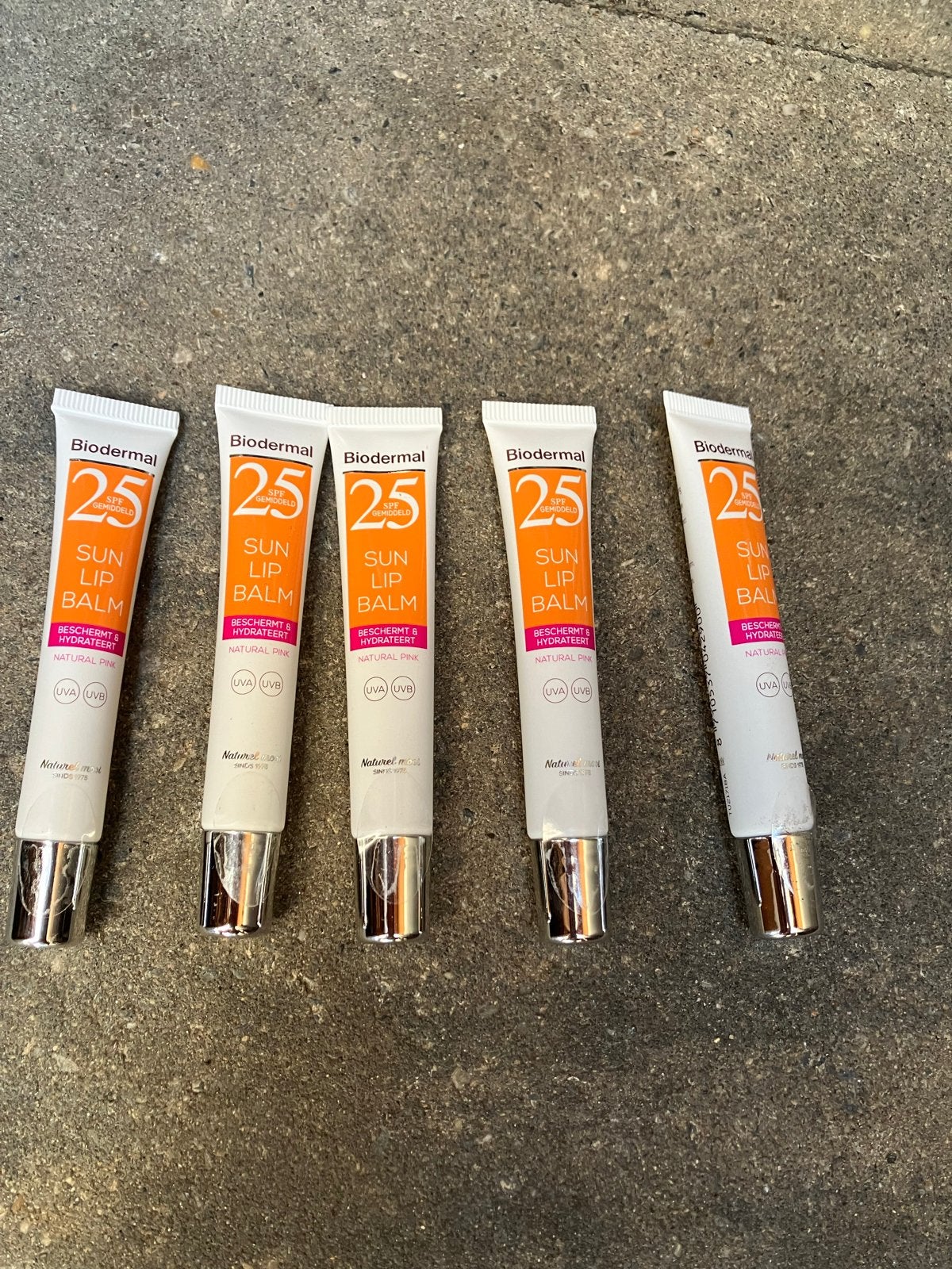 Nieuwe Biodermal Sun Lip Balm SPF25 - Set van 5 stuks, Sieraden, Tassen en Uiterlijk, Uiterlijk | Lichaamsverzorging, Ophalen of Verzenden