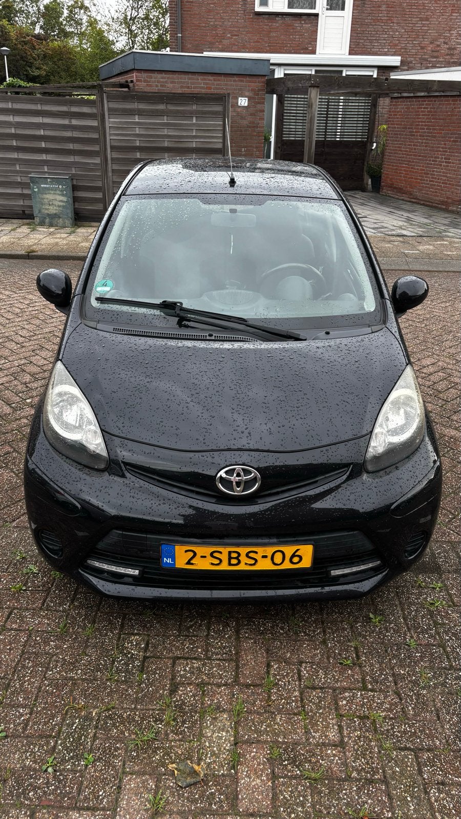 Foto 7 van VERKOCHT Toyota Aygo 1.0 12V Vvt-i 5DRS MMT 2013 Zwart