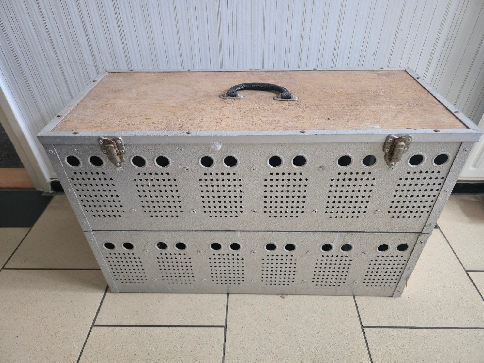 6 of qw DELIG DUIVEN VERVOERSBOX
