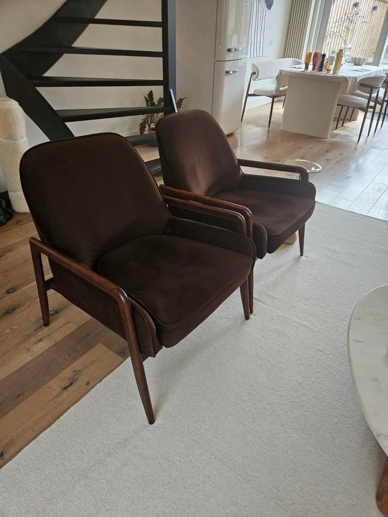 Fauteuil , rokersstoel, Berber fluweel donkerbruin, Karwei, Huis en Inrichting, Stoelen, Zo goed als nieuw, Twee, Bruin, Ophalen