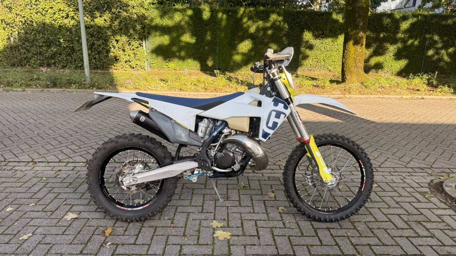 Husqvarna TE 150, Particulier, Enduro, 11 kW of minder, 1 cilinder