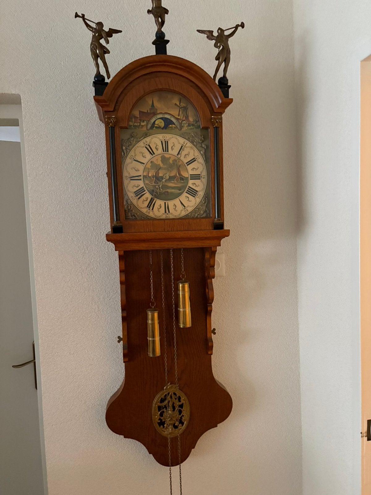 Friese staartklok, Antiek en Kunst, Ophalen