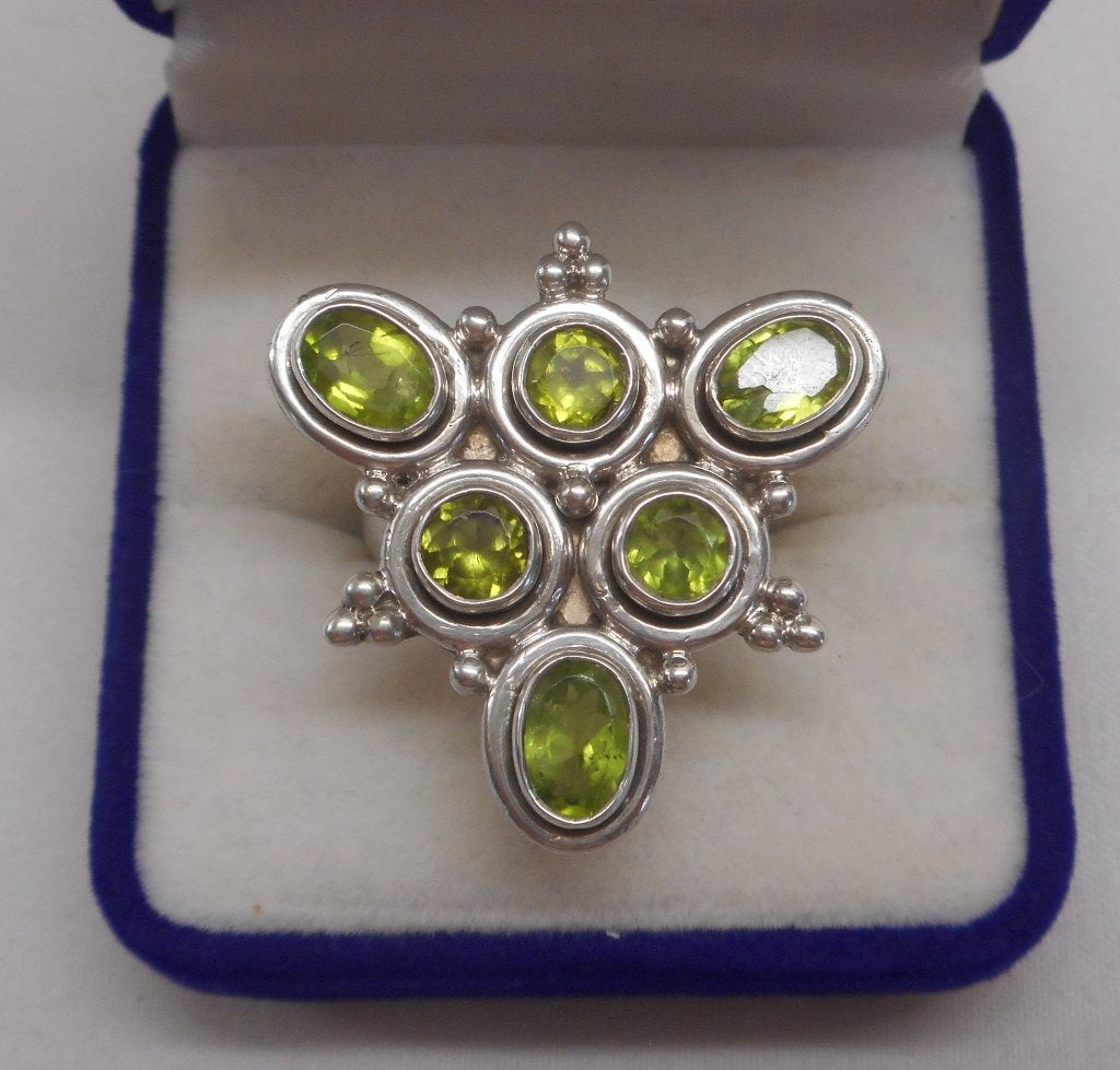 Zilveren zeer royale ring met peridot maat krap 16,75 nr.392, Verzenden, Dame, Zilver, Zilver