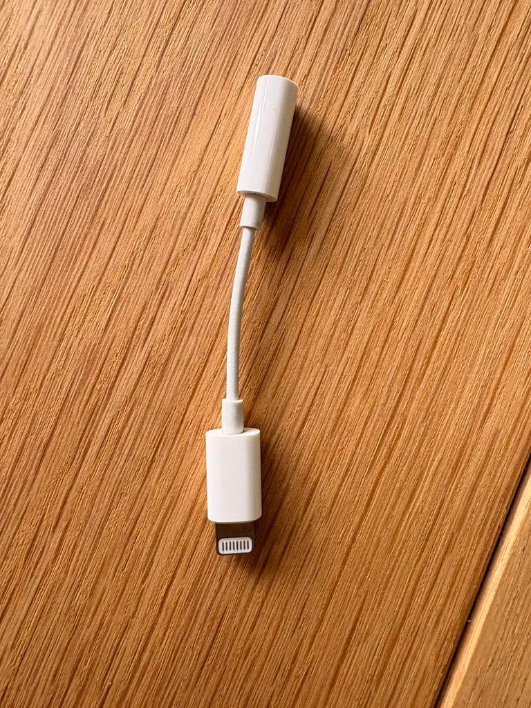 Originele Apple lightning naar AUX-kabel, Ophalen of Verzenden, Zo goed als nieuw, Apple iPhone