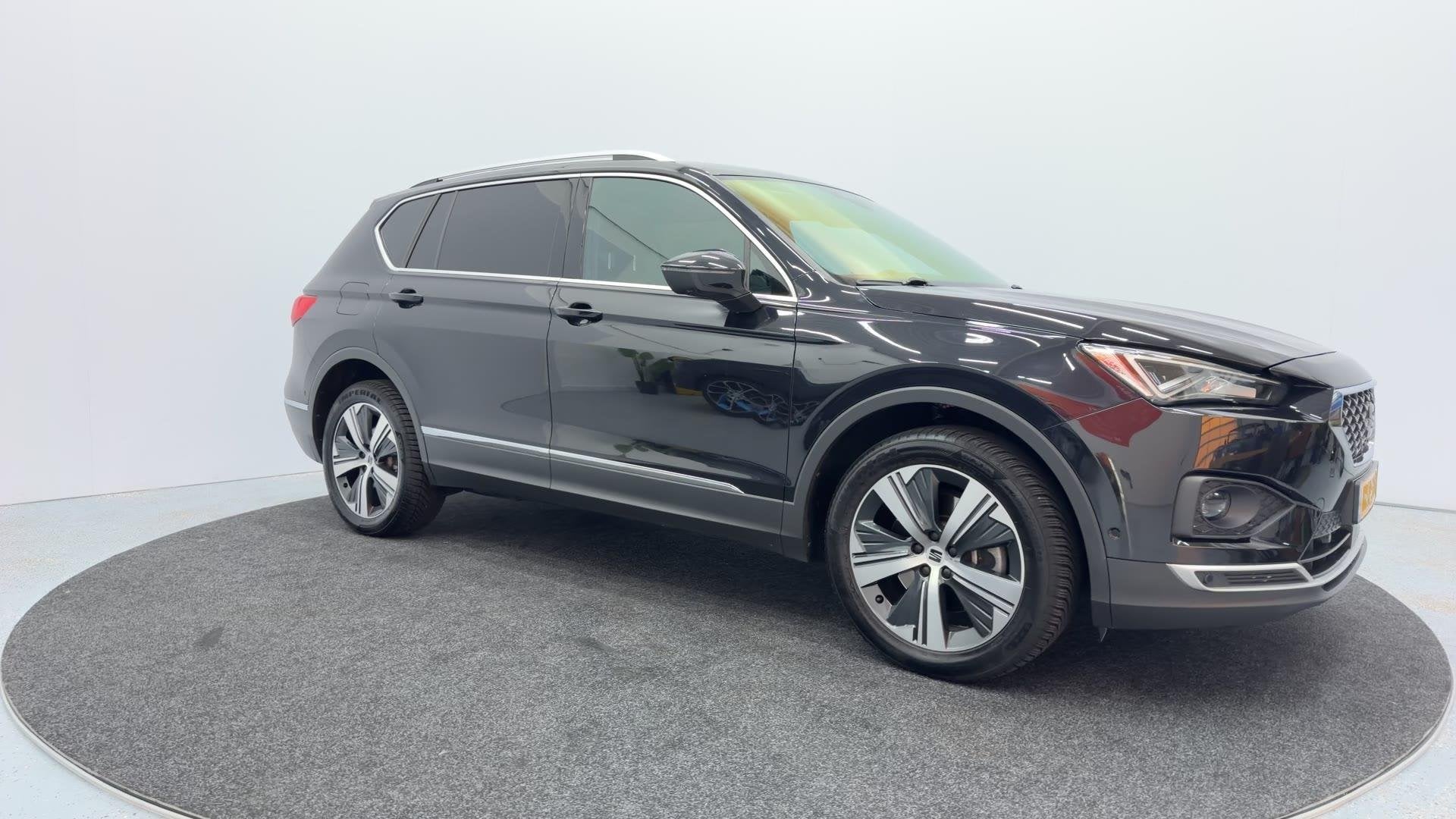 SEAT Tarraco 1.4 TSI e-Hybrid PHEV Xcellence Elektrisch waar, Auto's, Stof, Euro 6, 4 cilinders, Met garantie (alle)