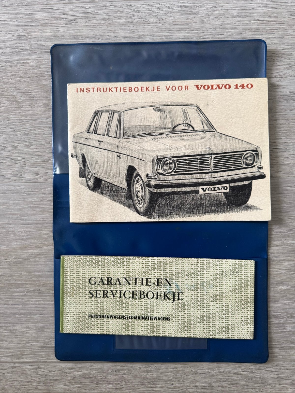 Volvo 140 Instructieboekje en Serviceboekje, Ophalen of Verzenden
