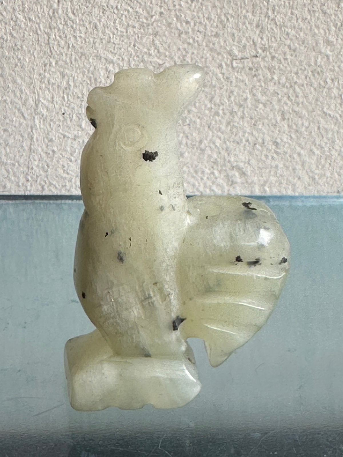 Half edelsteen Chinees zodiak beeldje / hanger Haan, Antiek en Kunst, Ophalen of Verzenden