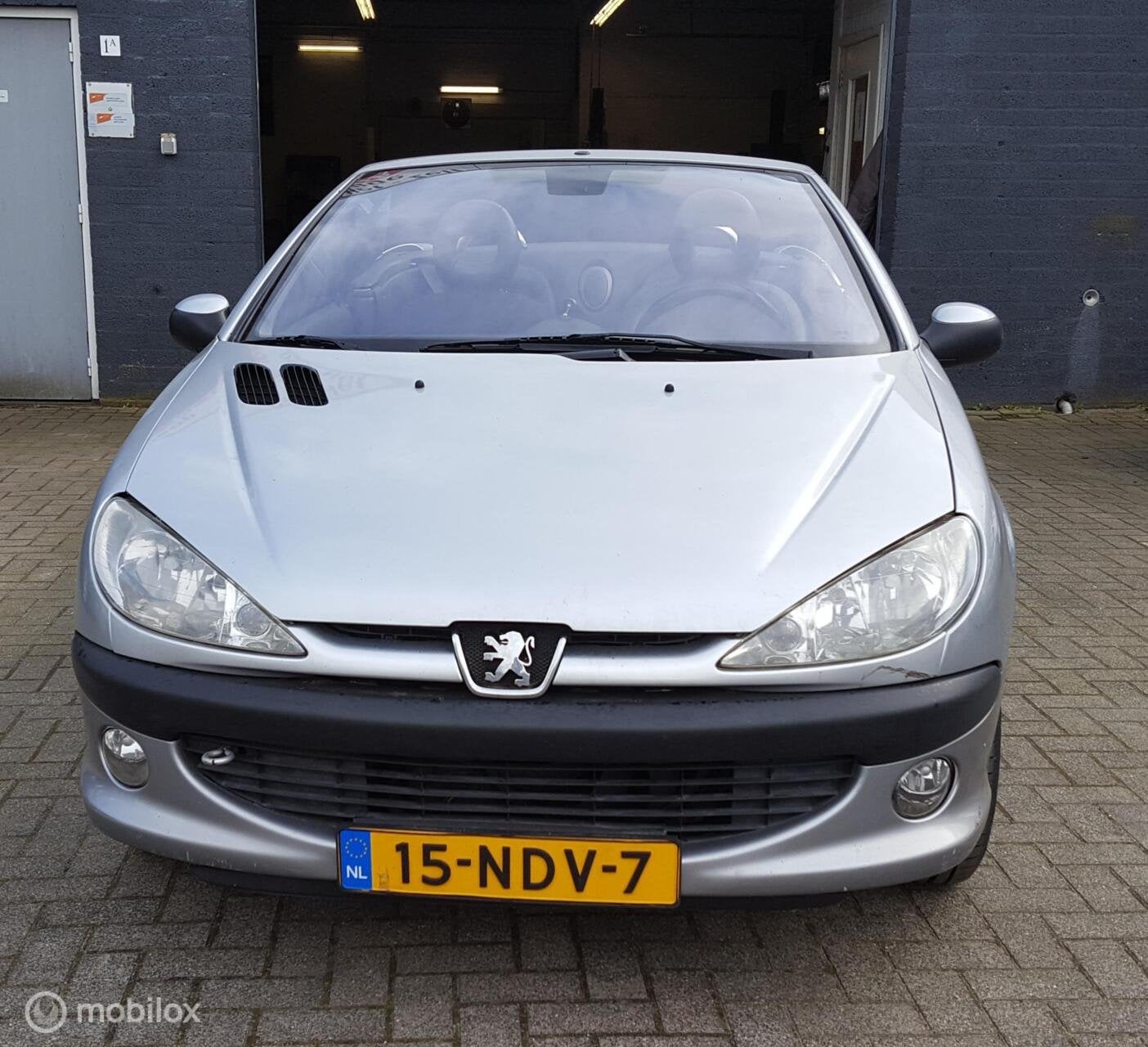 Peugeot 206 CC 1.6-16V / APK TOT: 28-10-2026 / MET AIRCO, Voorwielaandrijving, Gebruikt, 4 cilinders, Cabriolet
