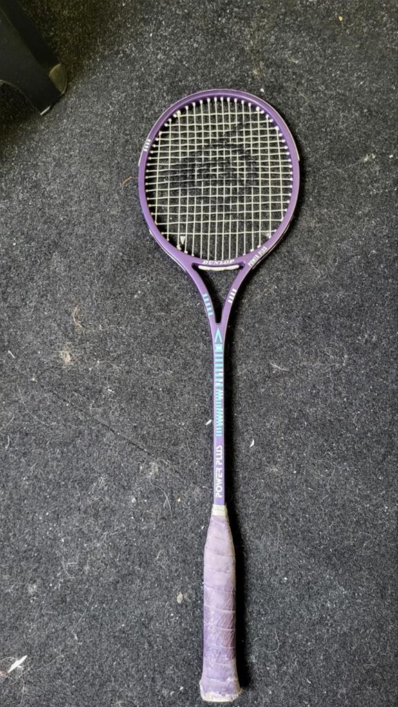 Dunlop Power Plus badmintonracket met hoes, Ophalen of Verzenden, Gebruikt, Racket(s)