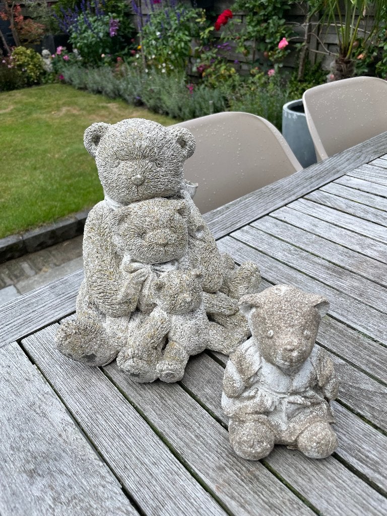 2 stenen beren tuinbeeldjes, Ophalen of Verzenden, Gebruikt, Steen, Dierenbeeld