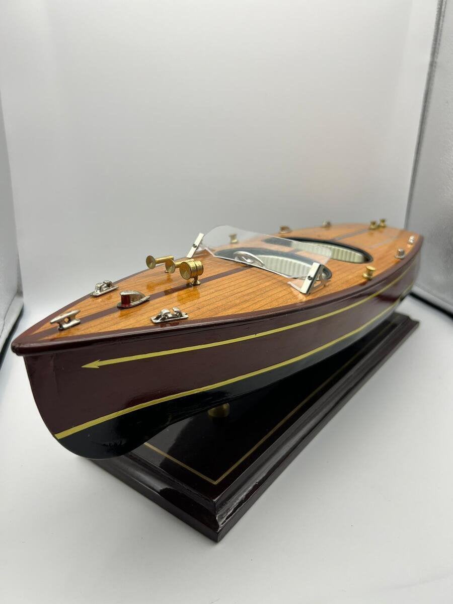 Kavel 102 - Chris-Craft runabout speedboot model, Ophalen, Zo goed als nieuw