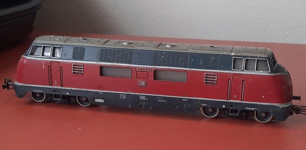 Marklin HO 3021 Dieselloc V 2000, Wisselstroom, Gebruikt, Wagon, Ophalen of Verzenden