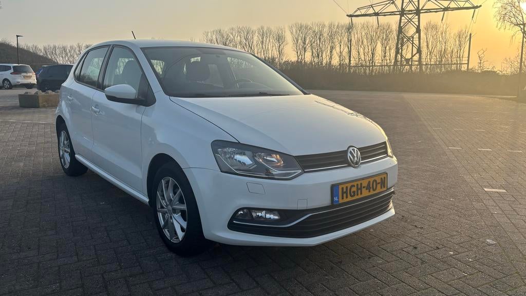 Volkswagen Polo 1.2 TSI Bluemotion 2016, 4 cilinders, Wit, Handgeschakeld, Particulier