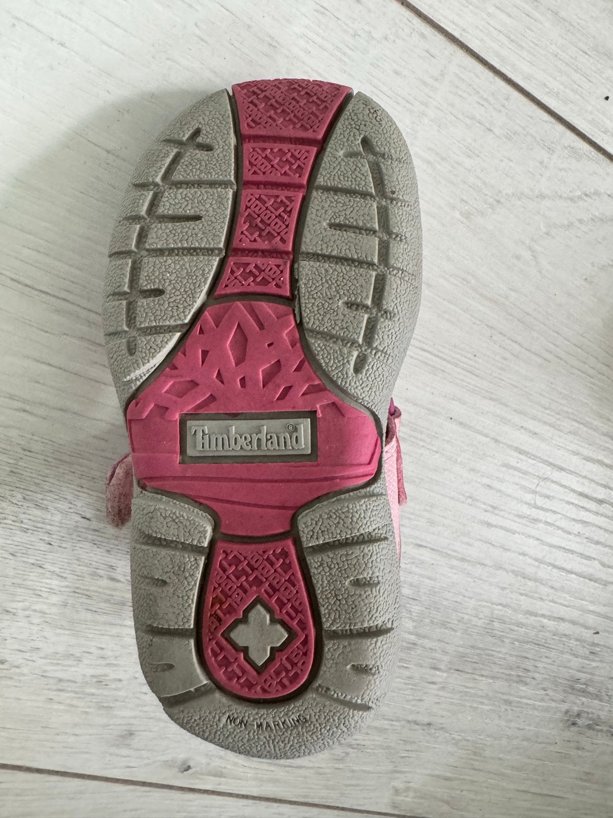 Timberland Roze Sandalen Maat 22 voor Meisjes, Kinderen en Baby's, Ophalen of Verzenden, Gebruikt, Meisje