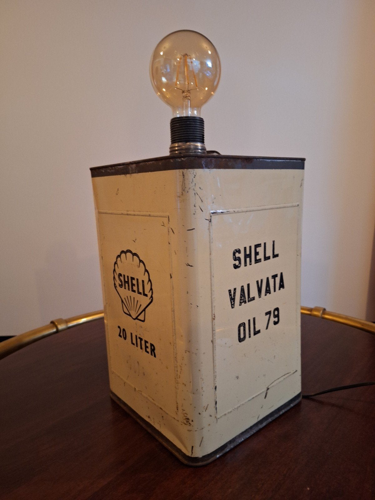 Unieke Shell Valvata Oil 79 jerrycan lamp, Antiek en Kunst, Antiek | Lampen, Ophalen