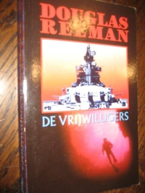 Douglas reeman / de vrijwilligers, Boeken, Ophalen of Verzenden, Nederland, Douglas reeman, Gelezen