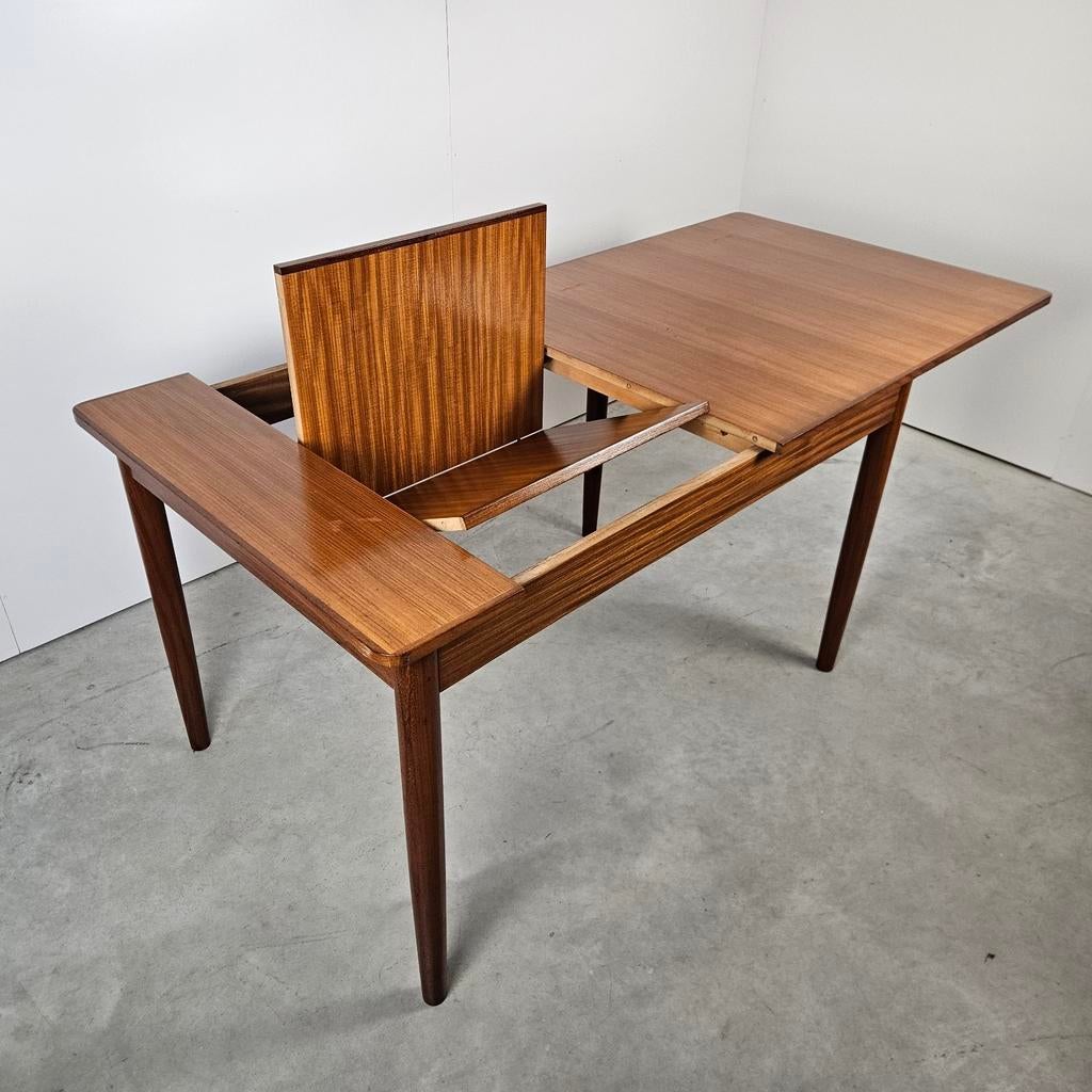Vintage uitschuifbare eettafel teak, Antiek en Kunst, Antiek | Meubels | Tafels, Ophalen
