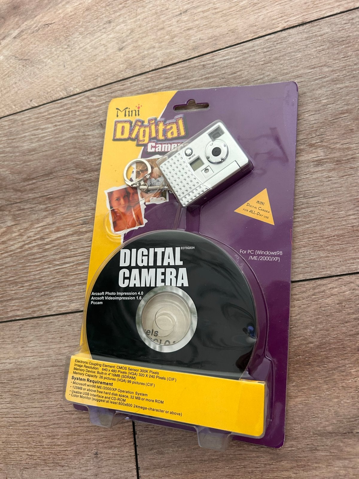 Mini Digitale Camera - Nieuw in verpakking, Ingebouwde flitser, Handleiding, Nieuw, Ophalen of Verzenden