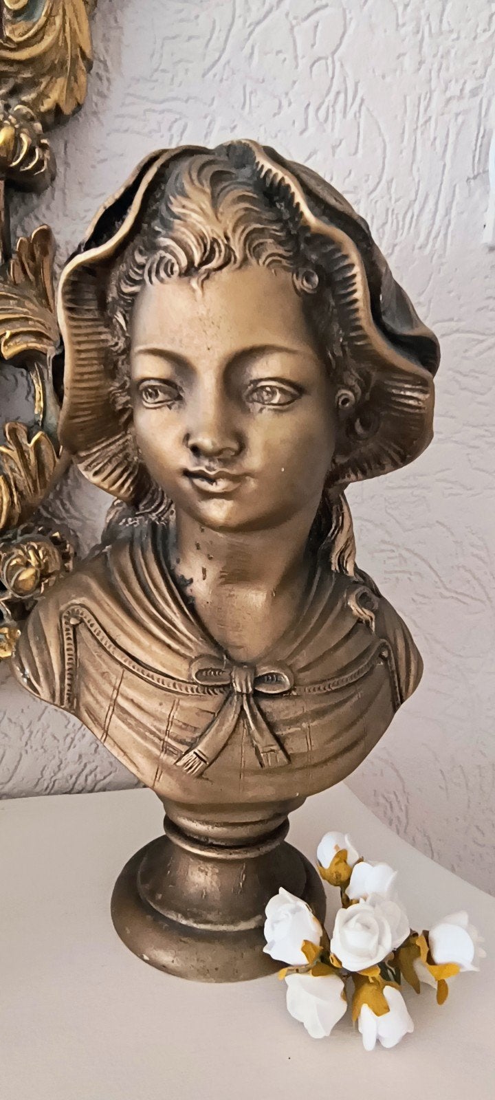 Antieke Buste van een Jonge Dame - Bronskleurig, Antiek en Kunst, Buste, Gepatineerd, Ophalen of Verzenden, 20 - 50 cm