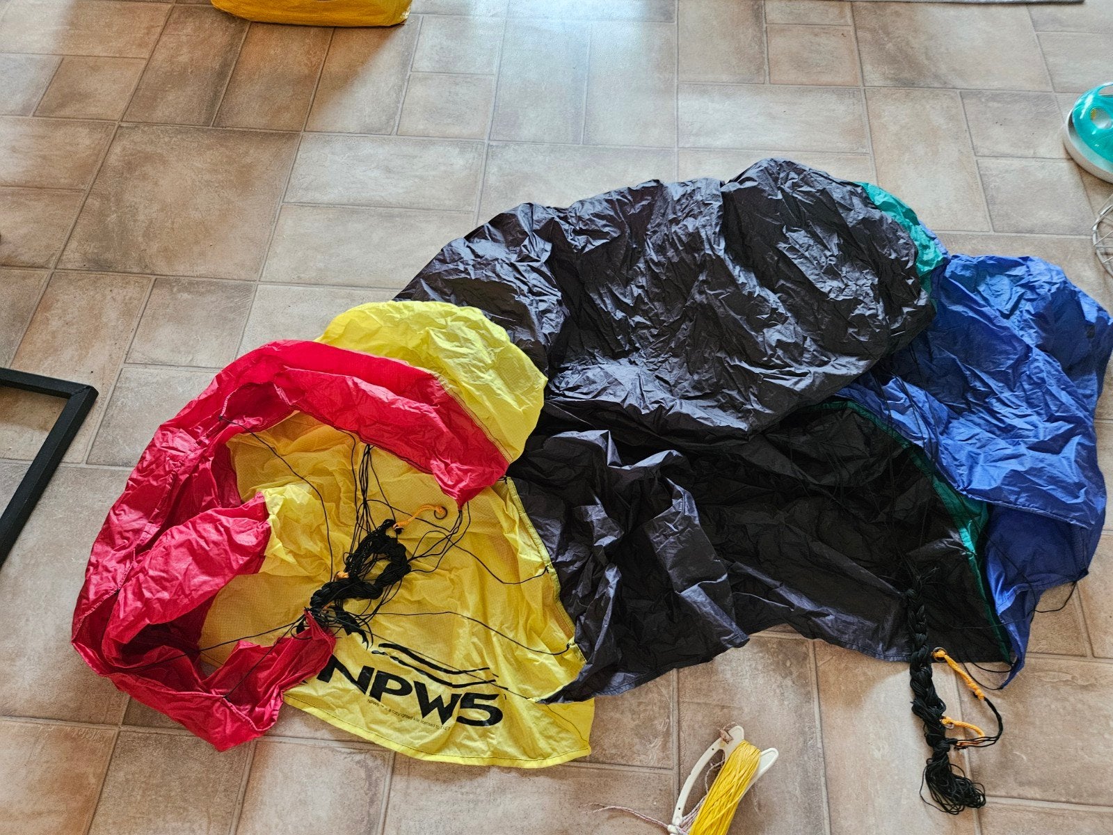 vlieger  - NPW5, Watersport en Boten, Gebruikt, Geen board, Ophalen of Verzenden, Kite