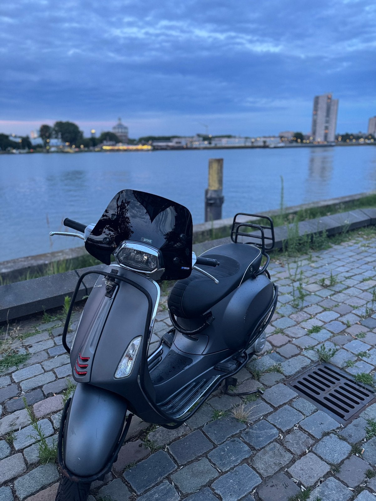 Piaggio Vespa Sprint iget, Ophalen, Overige modellen, Zo goed als nieuw, Benzine