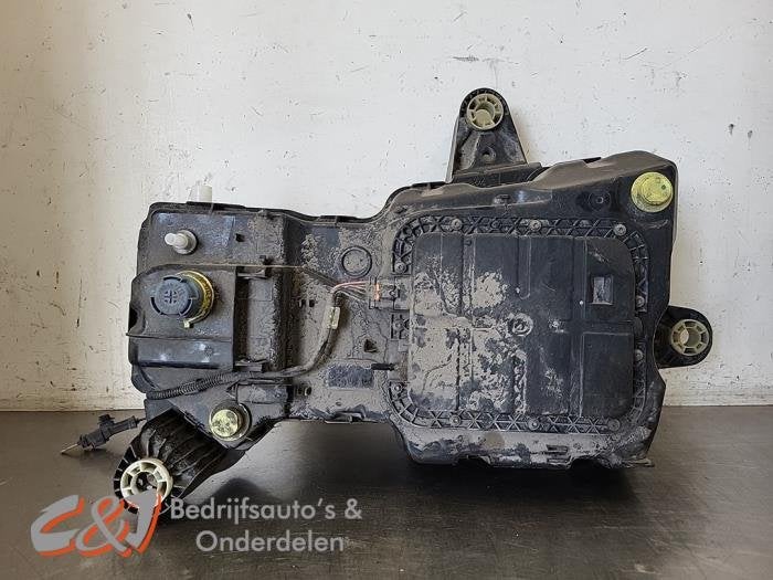 Adblue tank van een Citroen Berlingo, Gebruikt, -, Ophalen of Verzenden, -