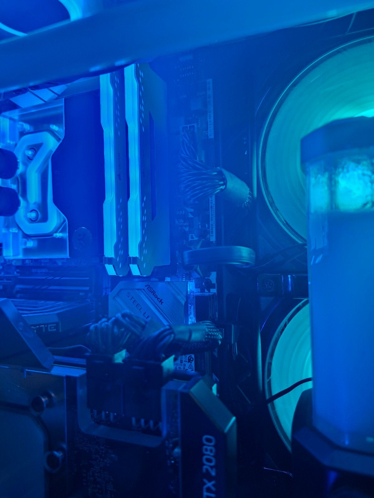 Corsair RGB Ram 2x8GB Wit, Computers en Software, Gebruikt, DDR4, Ophalen of Verzenden, Desktop