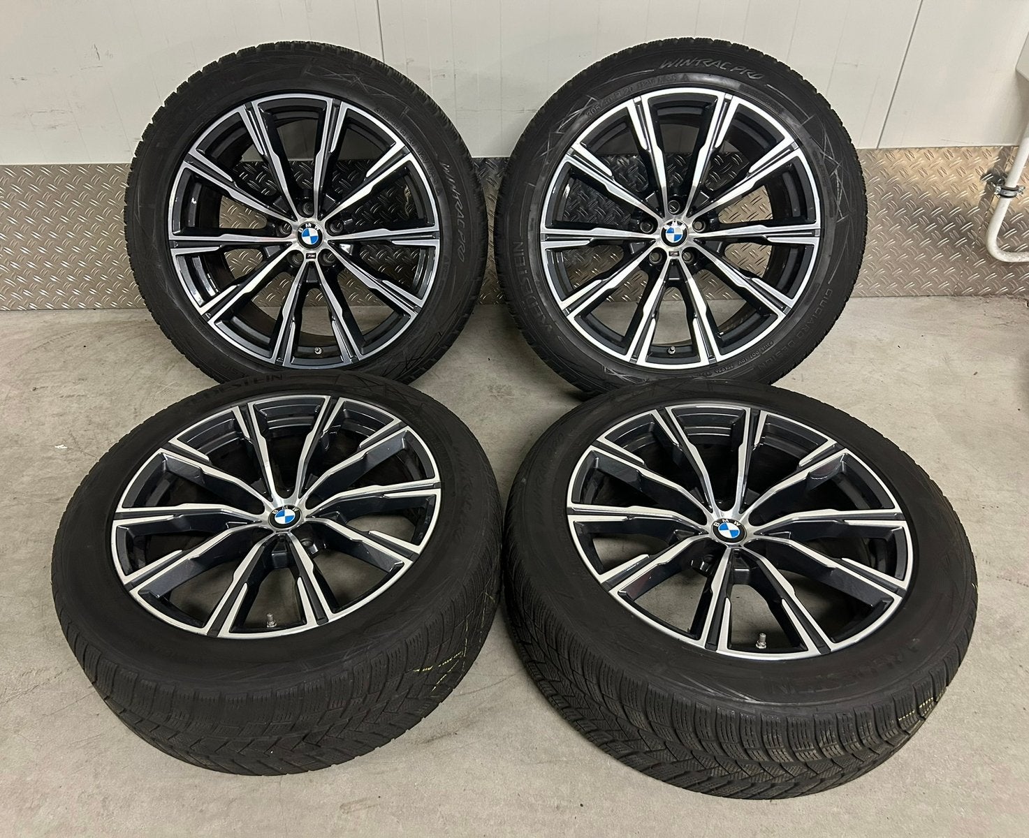 Originele BMW X5 G05 X6 G06 740M 20 inch Vredenstein winter, Ophalen, Gebruikt, 275 mm, Banden en Velgen