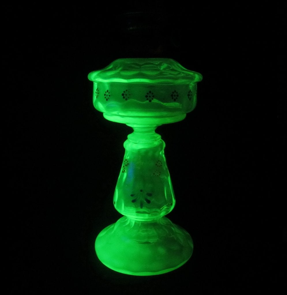 Antieke vaseline uranium glas petroleumlamp; RAAR, Antiek en Kunst, Ophalen of Verzenden