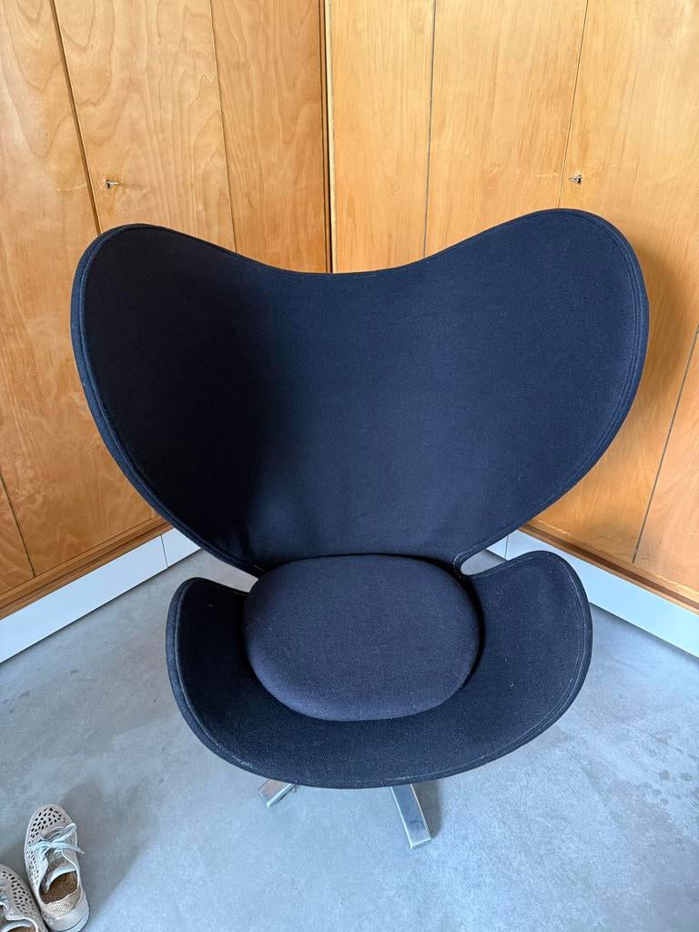 Zwarte Egg chair / vlinderstoel, Huis en Inrichting, Ophalen, Gebruikt, Zwart, Eén