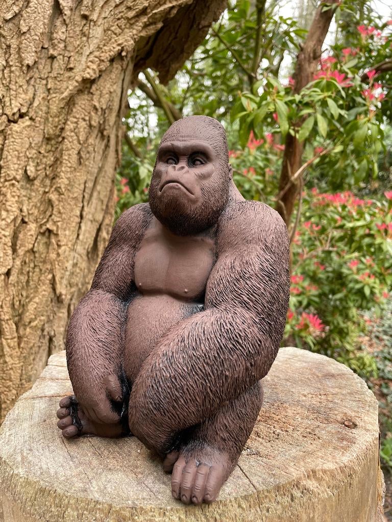(Tuin)Beeld gorilla, tuin, zwembad, vijver 25cm, Tuin en Terras, Tuinbeelden, Ophalen of Verzenden, Nieuw, Kunststof, Dierenbeeld