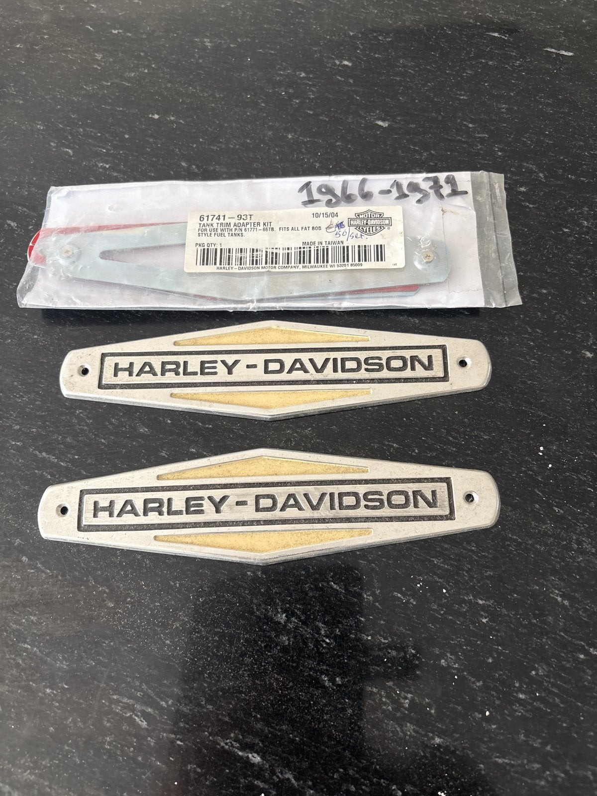 Harley-Davidson Tankemblemen Panhead Servicar 1966-1972, Motoren, Accessoires | Overige, Gebruikt, Ophalen of Verzenden