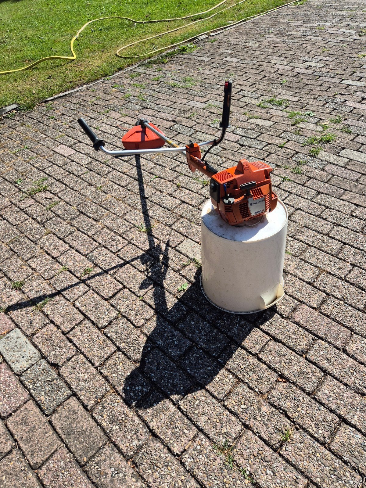 Husqvarna 225R Bosmaaier - Krachtig en Betrouwbaar, Ophalen, Gebruikt, Benzine, Husqvarna
