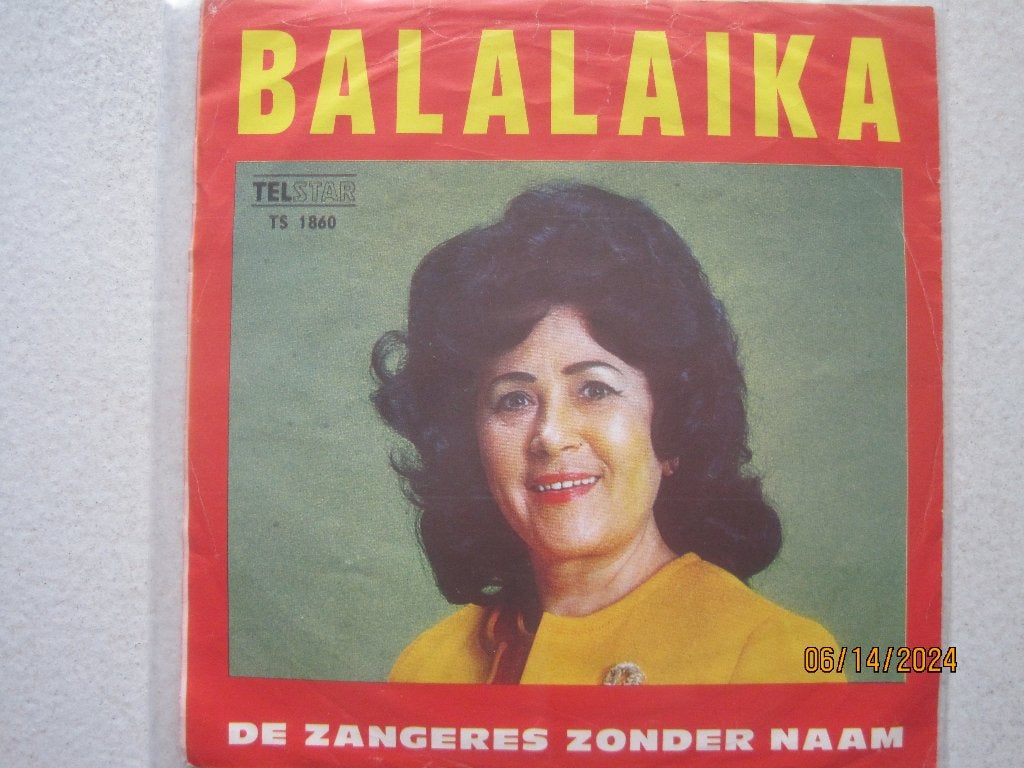 Zangeres Zonder Naam  -  Balalaika, Fotohoes, Ophalen of Verzenden, Gebruikt, Nederlandstalig