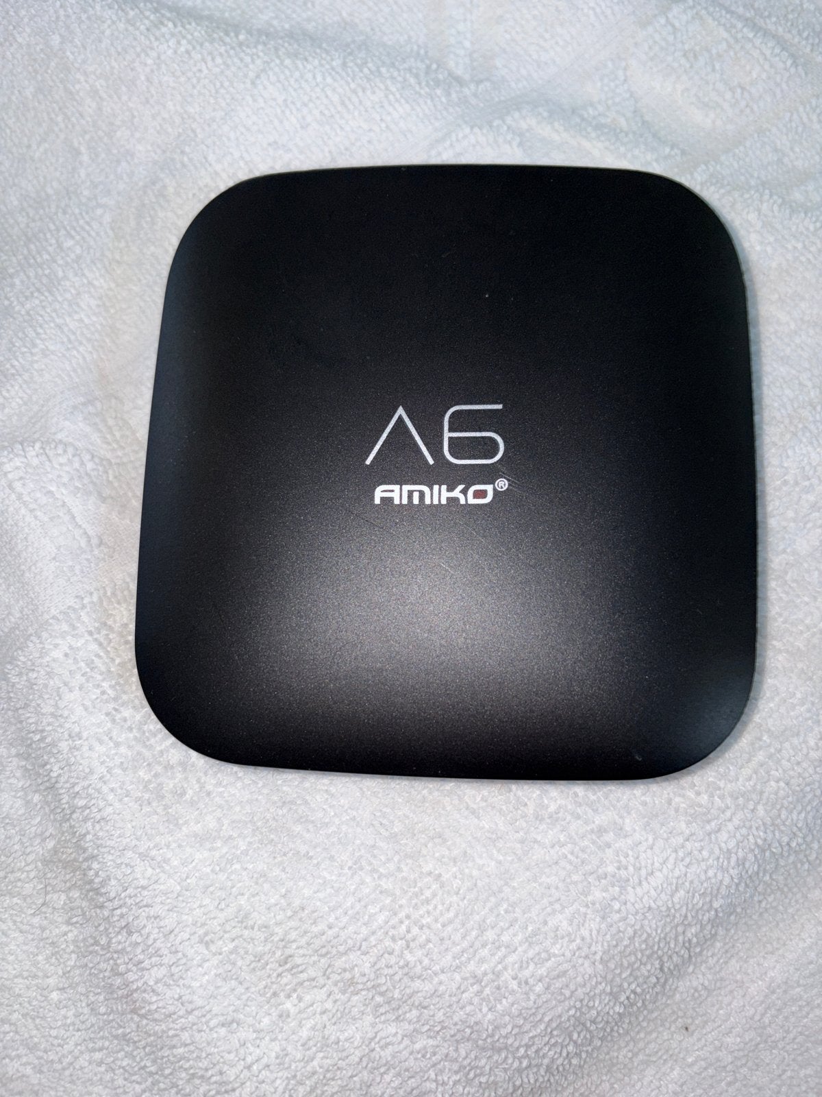 Amiko A6 4K UHD Streaming Mediaspeler, Ophalen, Zo goed als nieuw, HDMI, Zonder harde schijf