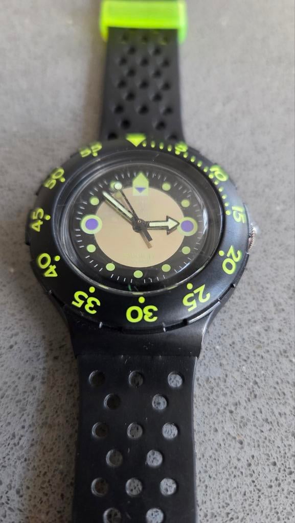 Swatch Scuba black wave SBD102, Ophalen of Verzenden, Zo goed als nieuw