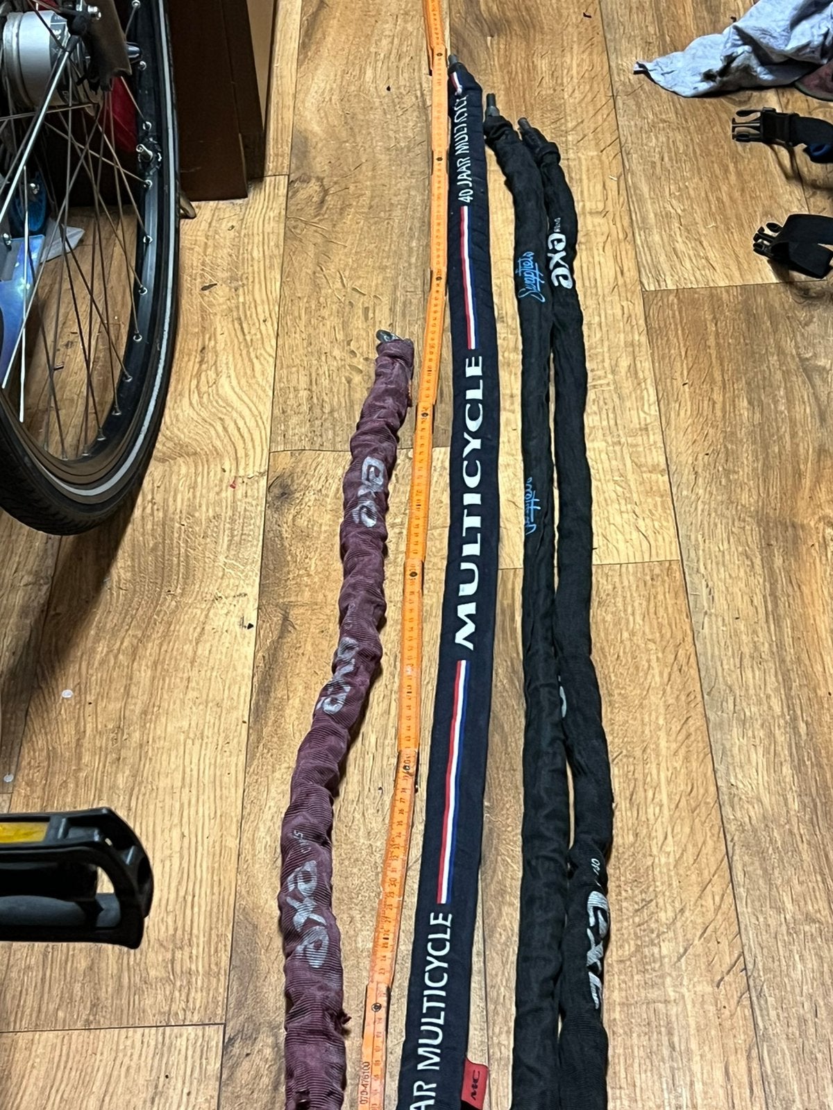 Fiets sloten verschillende van 140 cm en korter, Fietsen en Brommers, Fietsonderdelen, Ophalen of Verzenden, Zo goed als nieuw