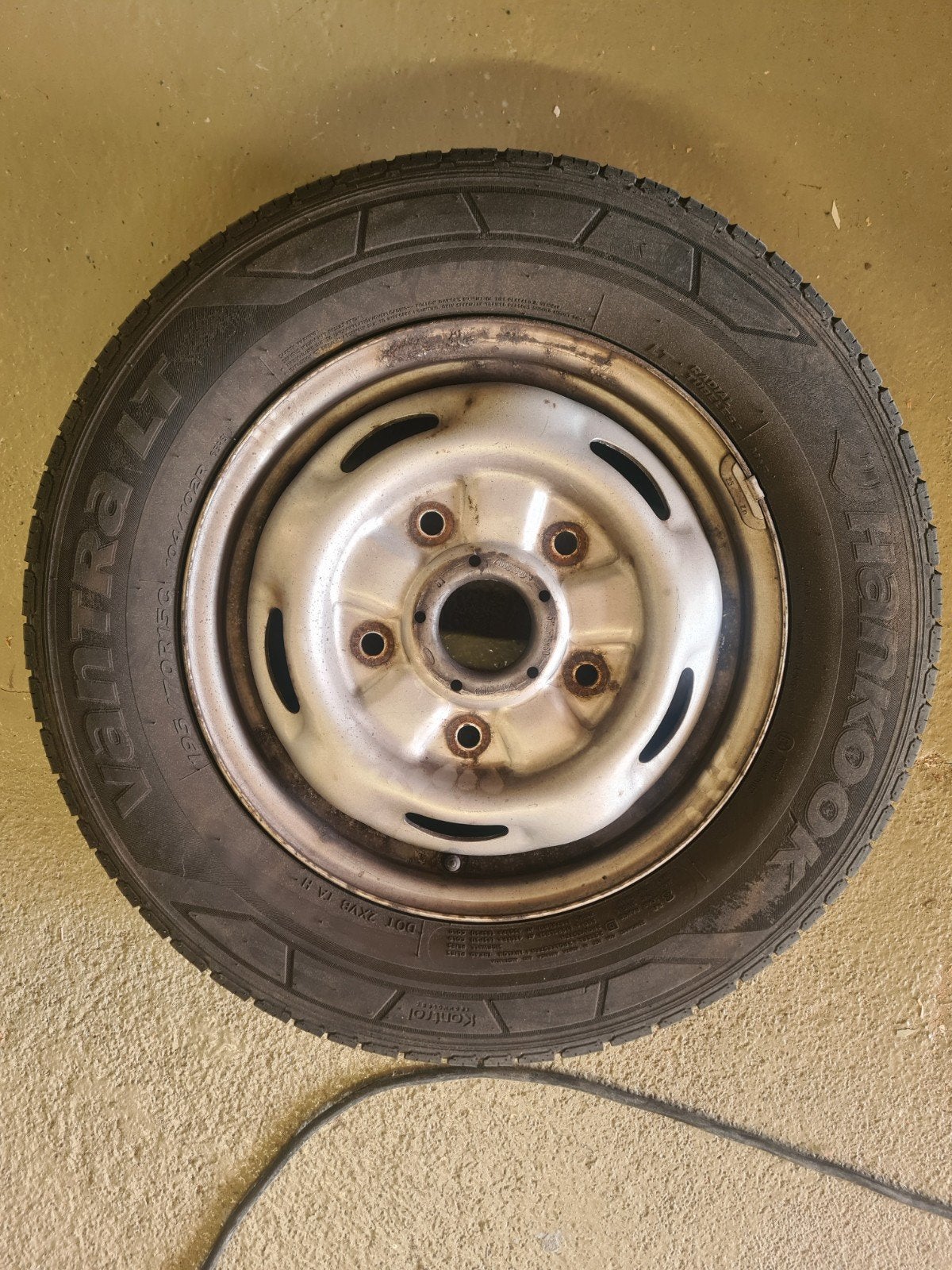 Zomerbanden MOET WEG! Hankook Vantra LT 195/70 R15C Ford Tra, Ophalen, Gebruikt, Ford